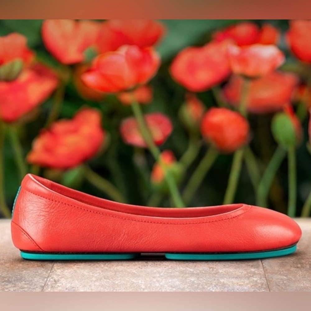 Tieks by Gavrieli Coral Poppy Flats – Size 7 🌸